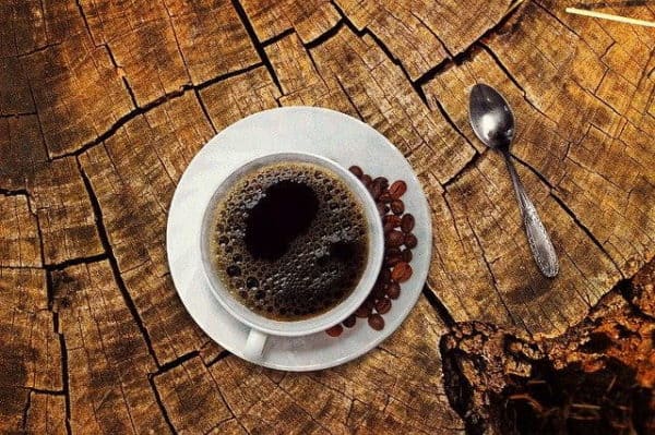 crna kafa i zrna kafe